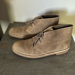 Men’s Clark’s Bushacre 2, desert boots, taupe leather, sz. 12
